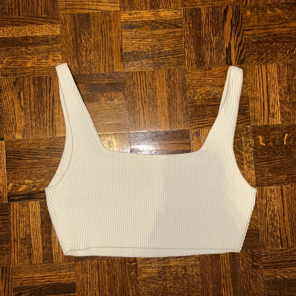 Aritzia White Ribbed Crop Top - Picture 2 of 2